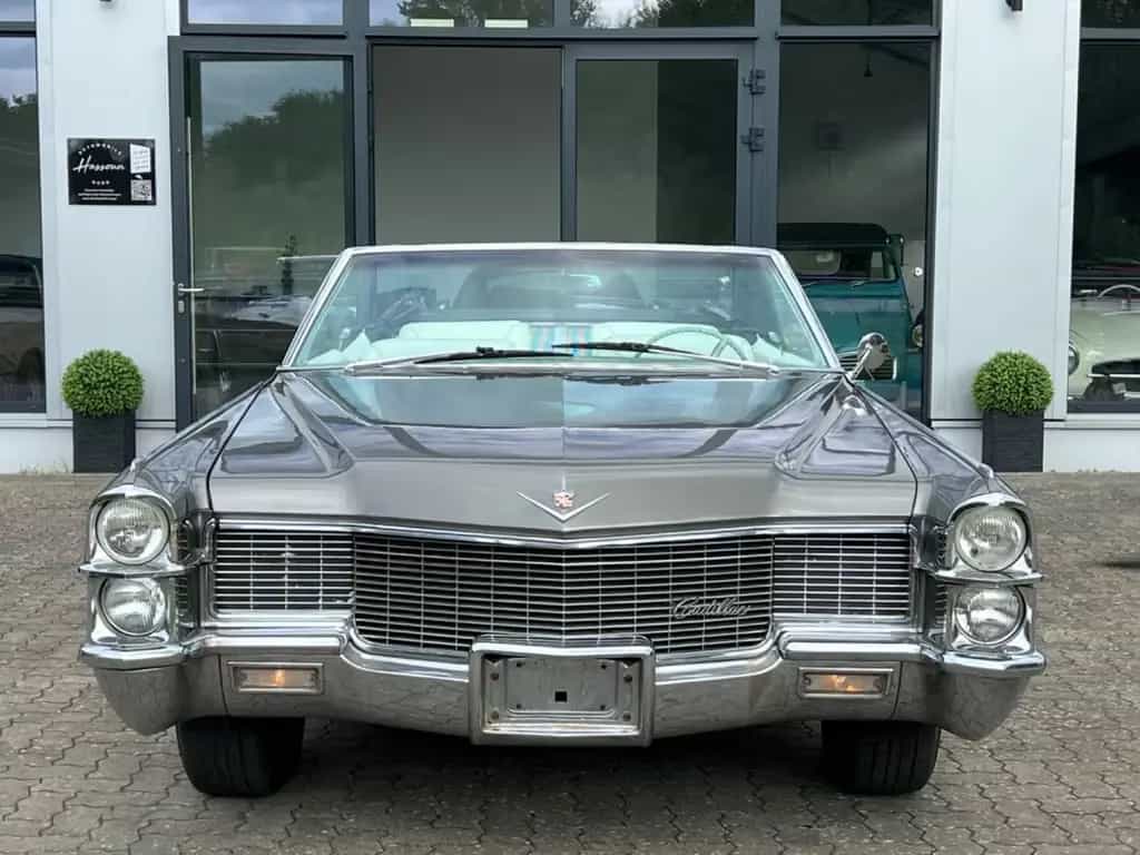 Cadillac Deville Convertible/Cabriolet/klasse Farbkombi. 01/1965-photo-1