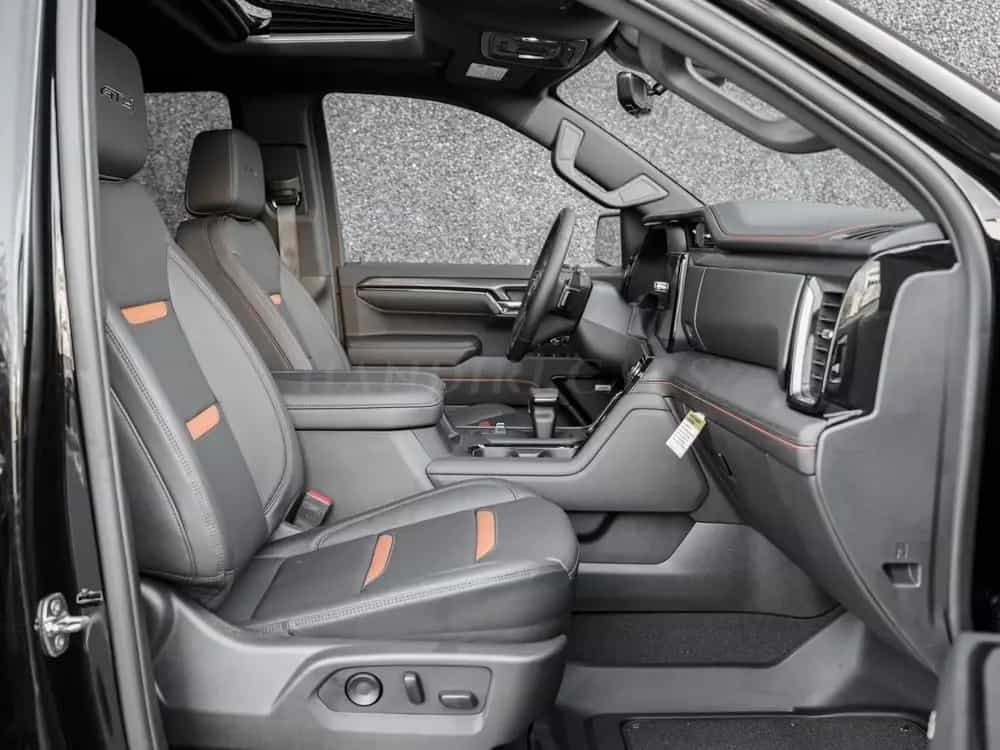 GMC Sierra 2025 AT4 € 66500 +L87 6.2L ECOTEC3 V8 null-photo-8