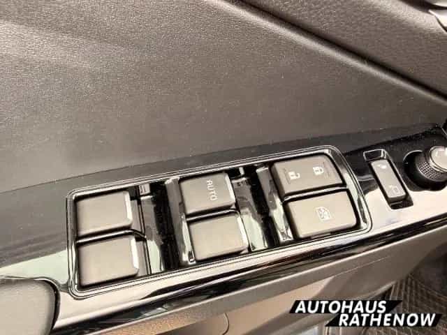 Isuzu D-Max Double Cab 4WD V-CROSS Leder LED DAB e-Sit null-photo-12
