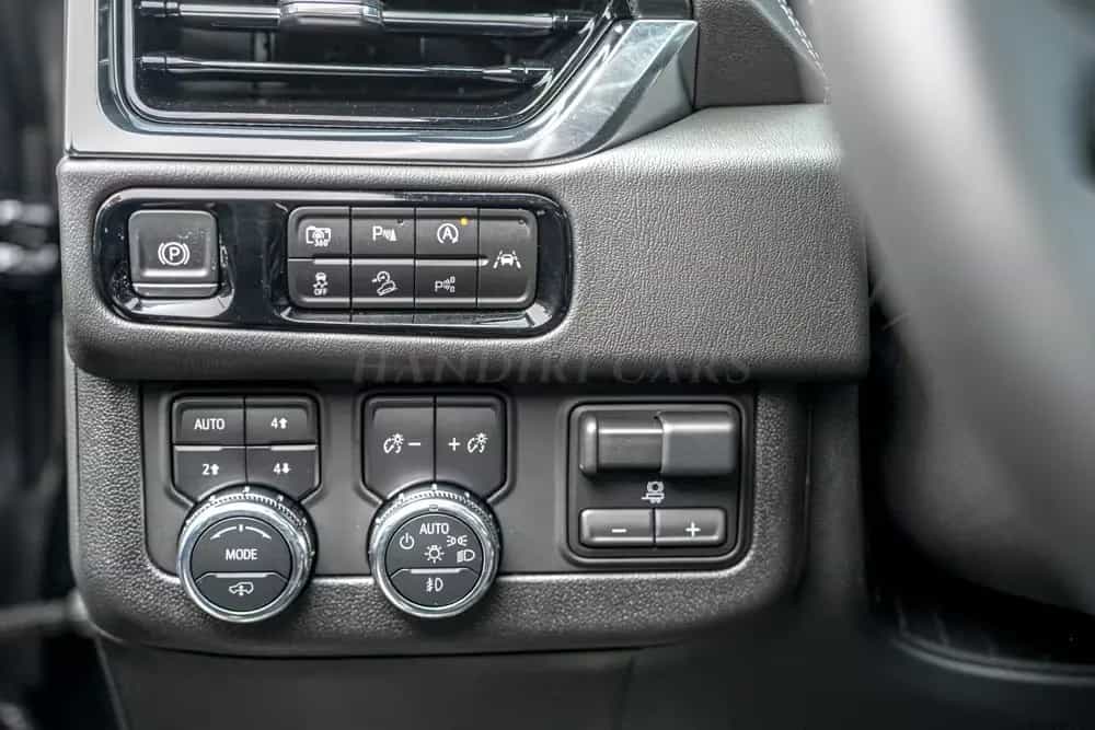 GMC Yukon 2025 Denali € 98500 +CWN ADVANCED TECHNOLOGY PAC null-photo-20