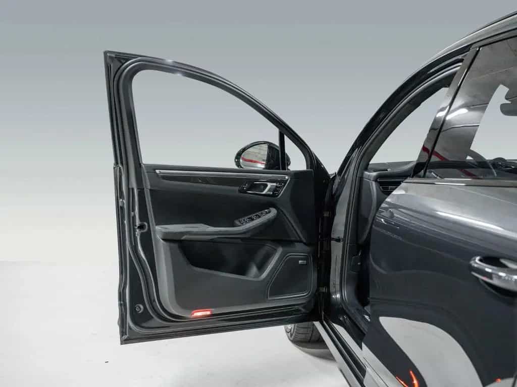 Porsche Macan GTS Standheizung Abstandsregeltempostat 08/2023-photo-17