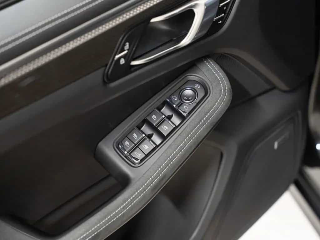 Porsche Macan GTS Standheizung Abstandsregeltempostat 08/2023-photo-20