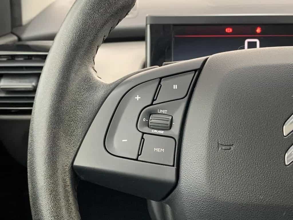 Citroën C4 Cactus Shine PANO/NAV/CAM/PDC//Klima/Apple 01/2020-photo-13