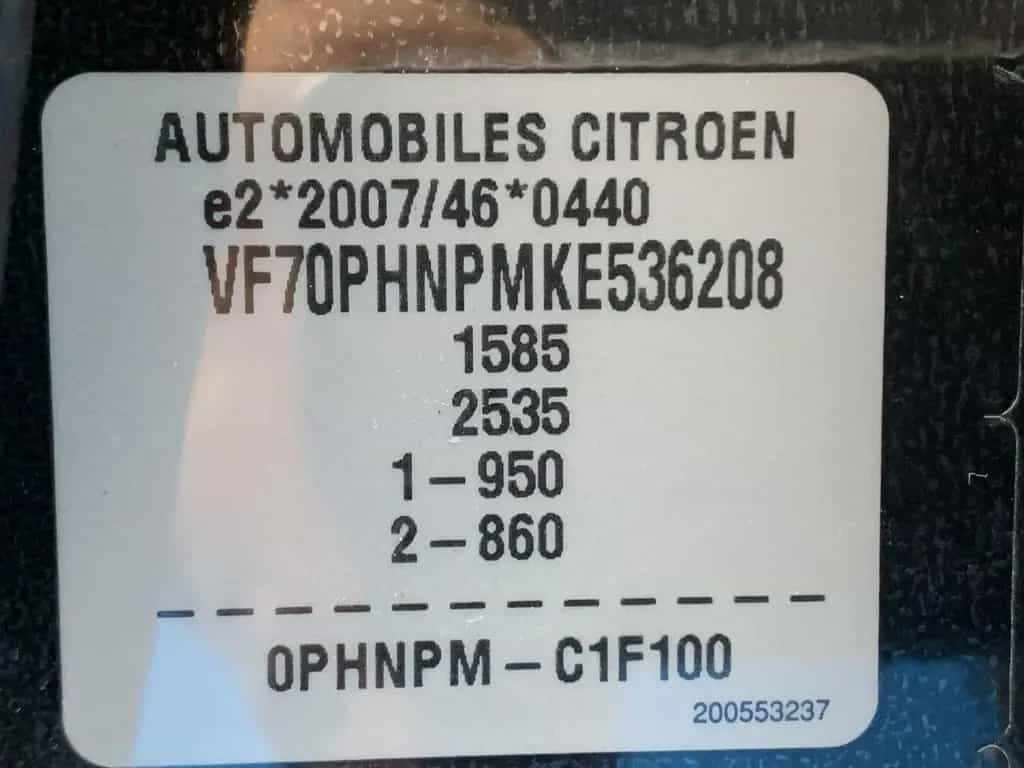 Citroën C4 Cactus Shine PANO/NAV/CAM/PDC//Klima/Apple 01/2020-photo-28