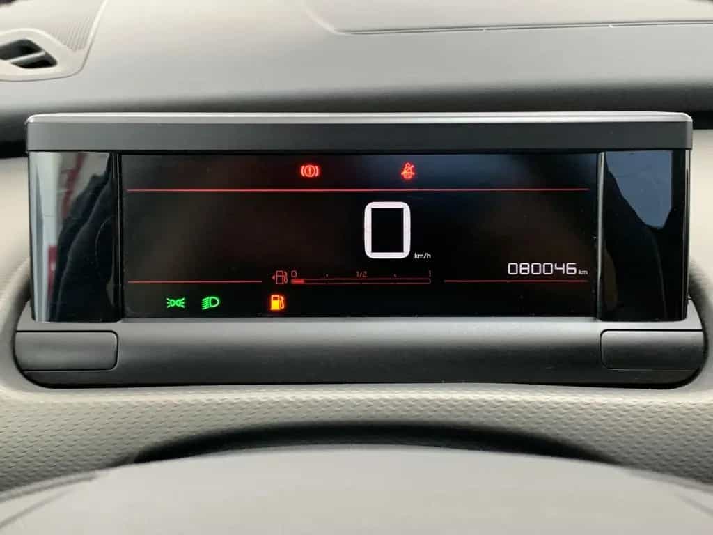 Citroën C4 Cactus Shine PANO/NAV/CAM/PDC//Klima/Apple 01/2020-photo-6