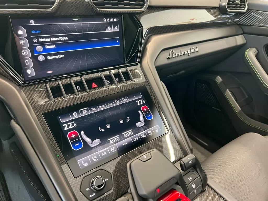 Lamborghini Urus S Pano Massage 23´ Carbon B&O 06/2024-photo-14