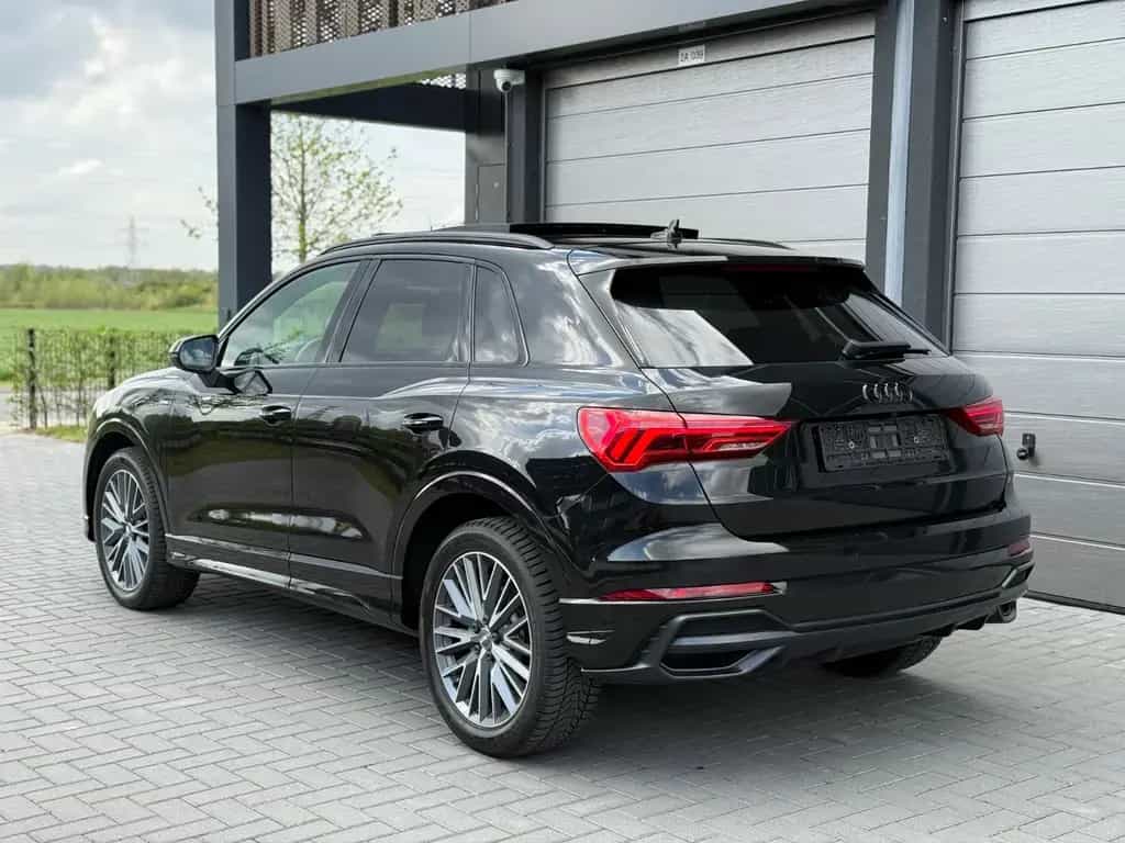 Audi Q3 35 TFSI S-LINE / PANO / LED / VOL ! 01/2020-photo-4