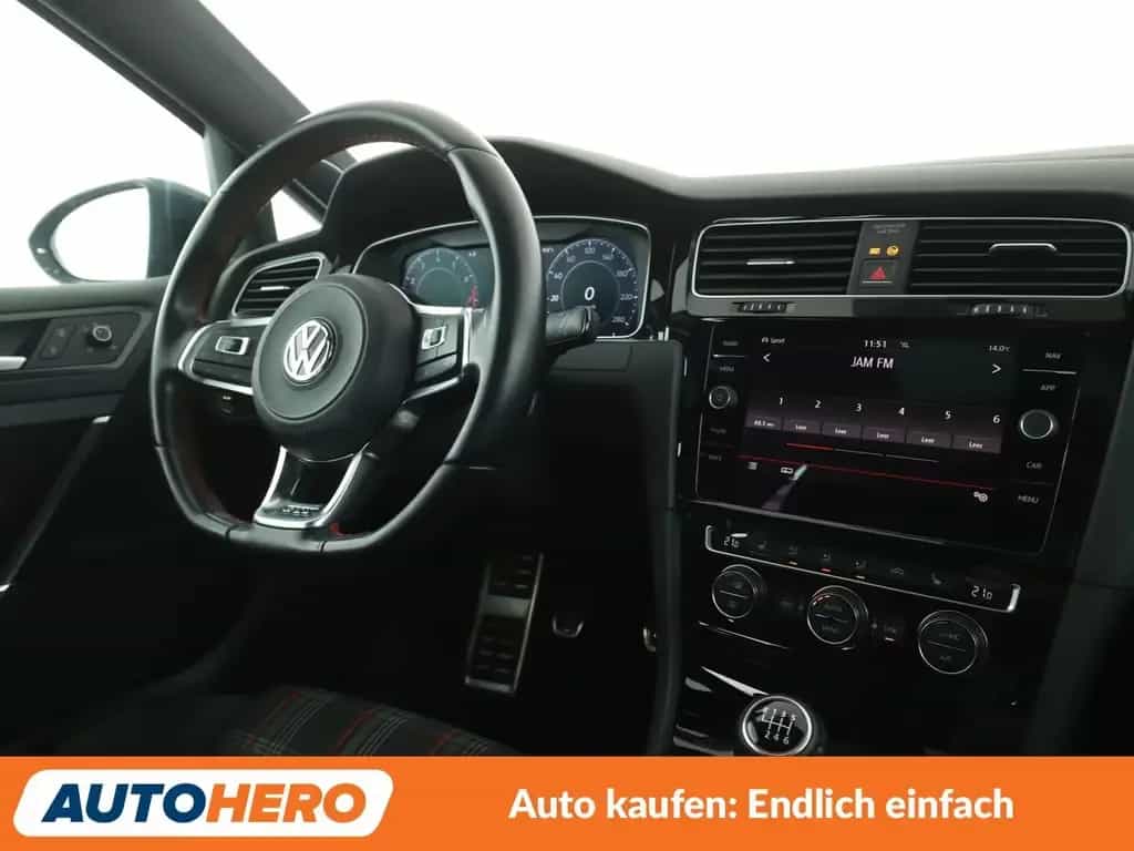 Volkswagen Golf VII 2.0 TSI GTI BMT*NAVI*LED*PDC* 02/2017-photo-12