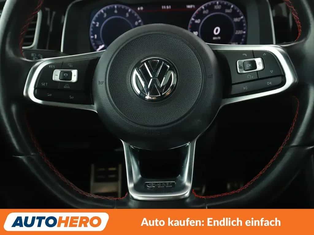 Volkswagen Golf VII 2.0 TSI GTI BMT*NAVI*LED*PDC* 02/2017-photo-18