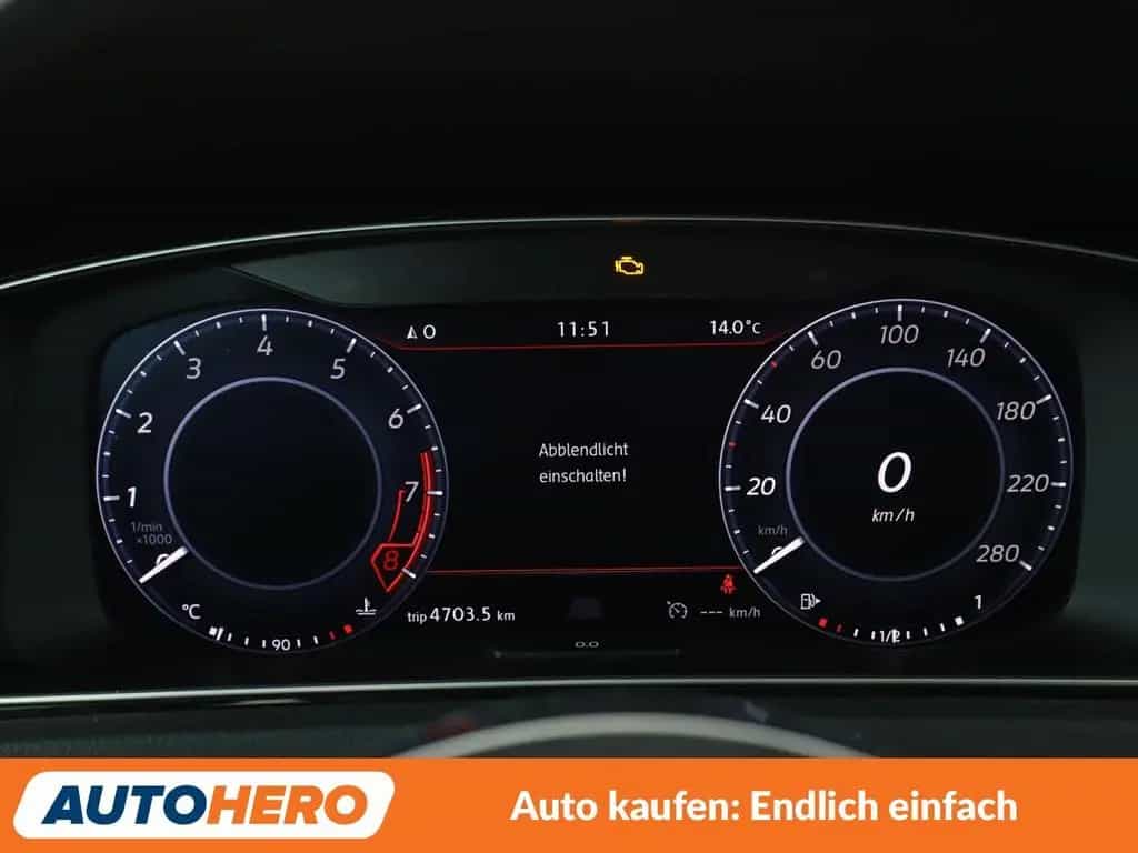 Volkswagen Golf VII 2.0 TSI GTI BMT*NAVI*LED*PDC* 02/2017-photo-19