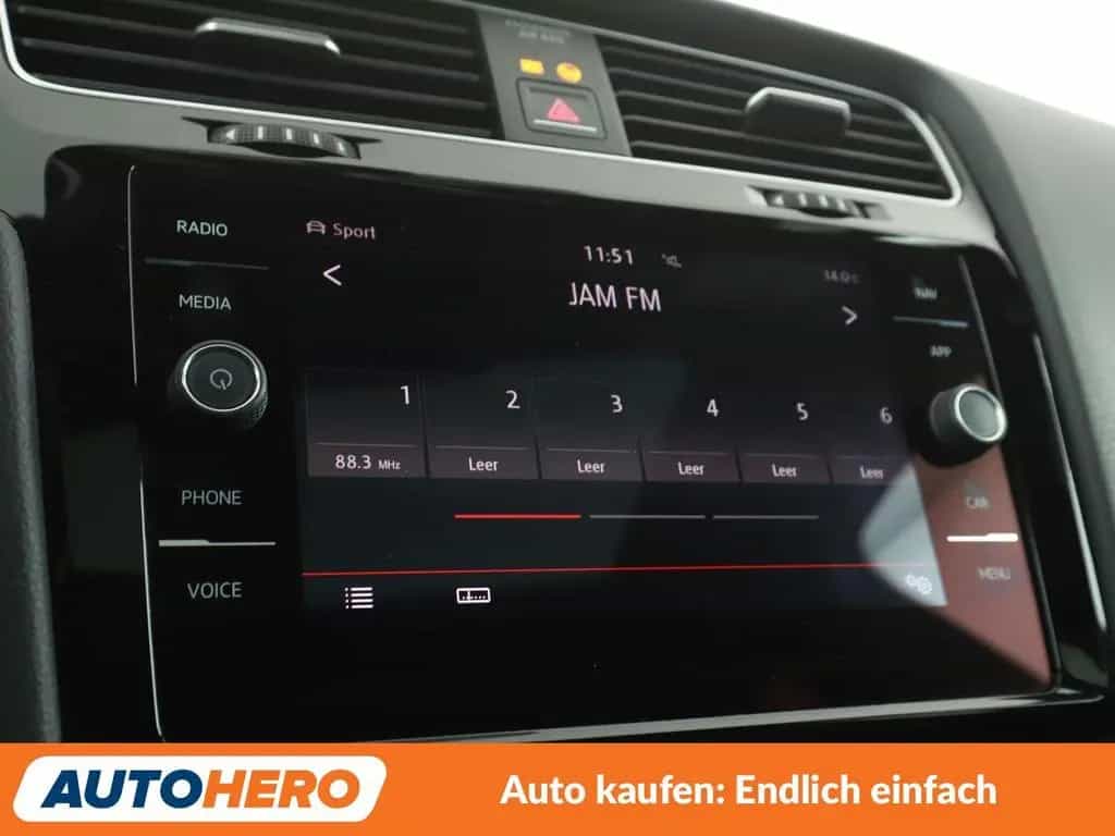 Volkswagen Golf VII 2.0 TSI GTI BMT*NAVI*LED*PDC* 02/2017-photo-20