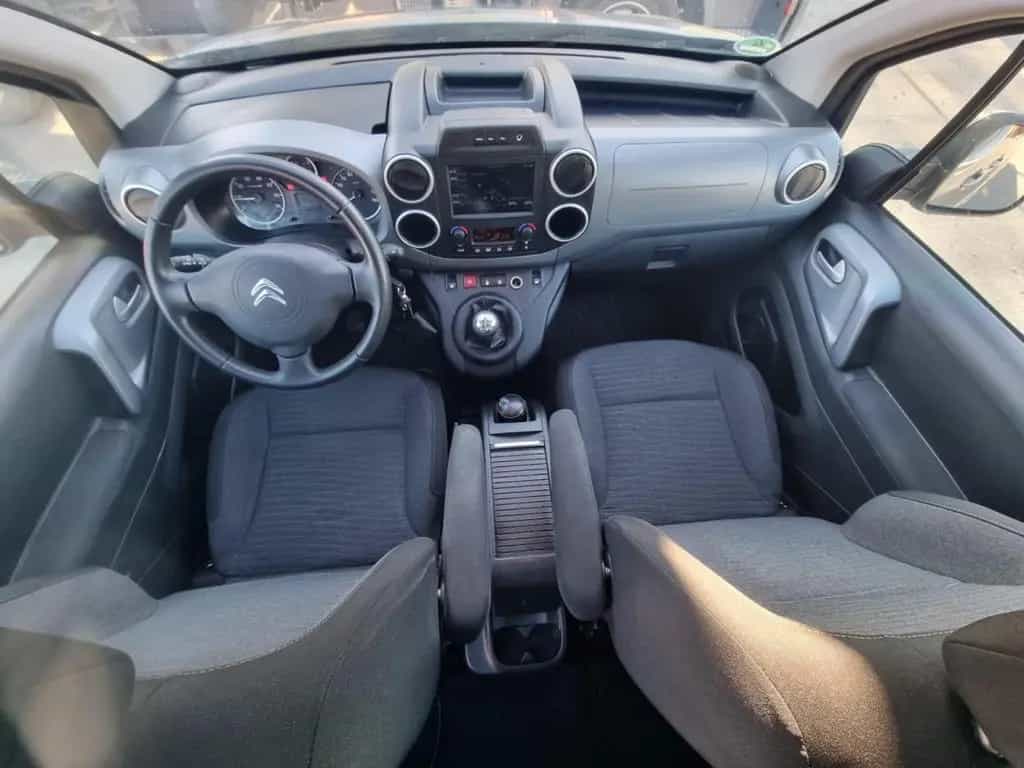 Citroën Berlingo Kombi Shine Klima Navi Einparkhilfe 06/2018-photo-14