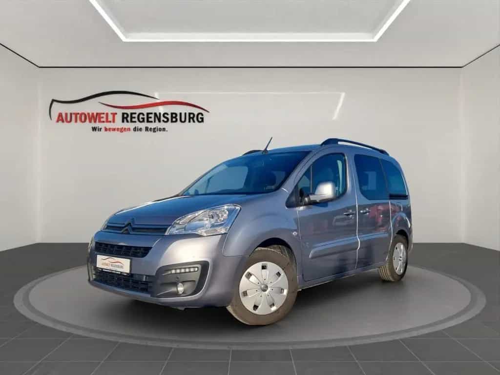 Citroën Berlingo Kombi Shine Klima Navi Einparkhilfe 06/2018-photo-2