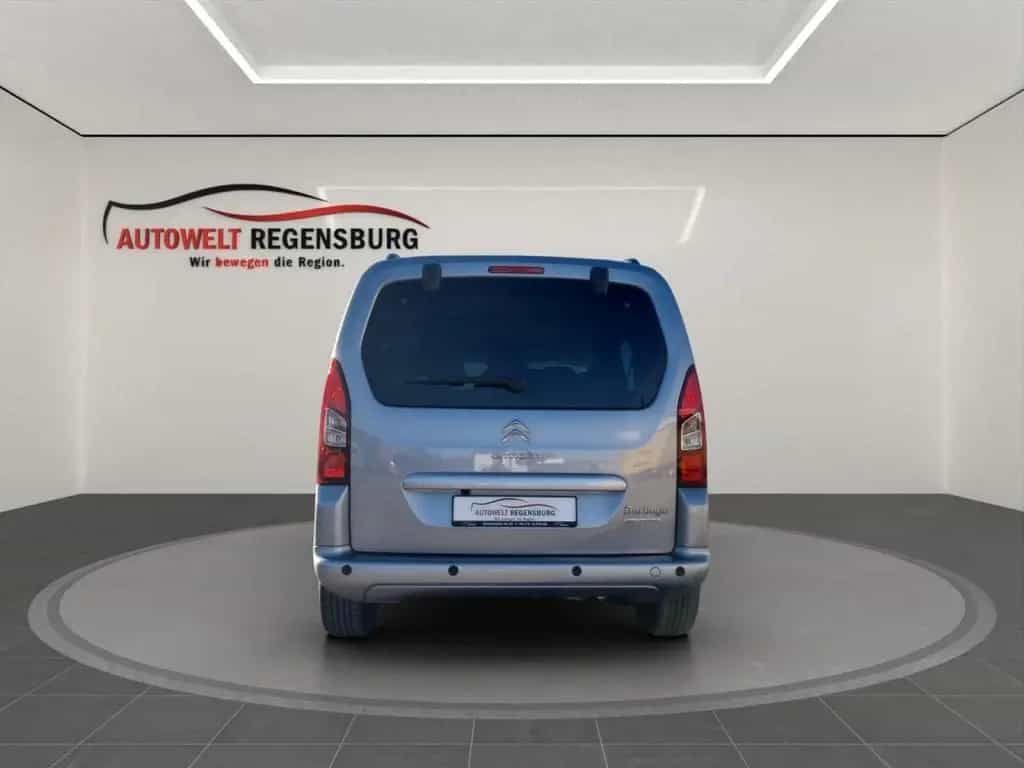 Citroën Berlingo Kombi Shine Klima Navi Einparkhilfe 06/2018-photo-29