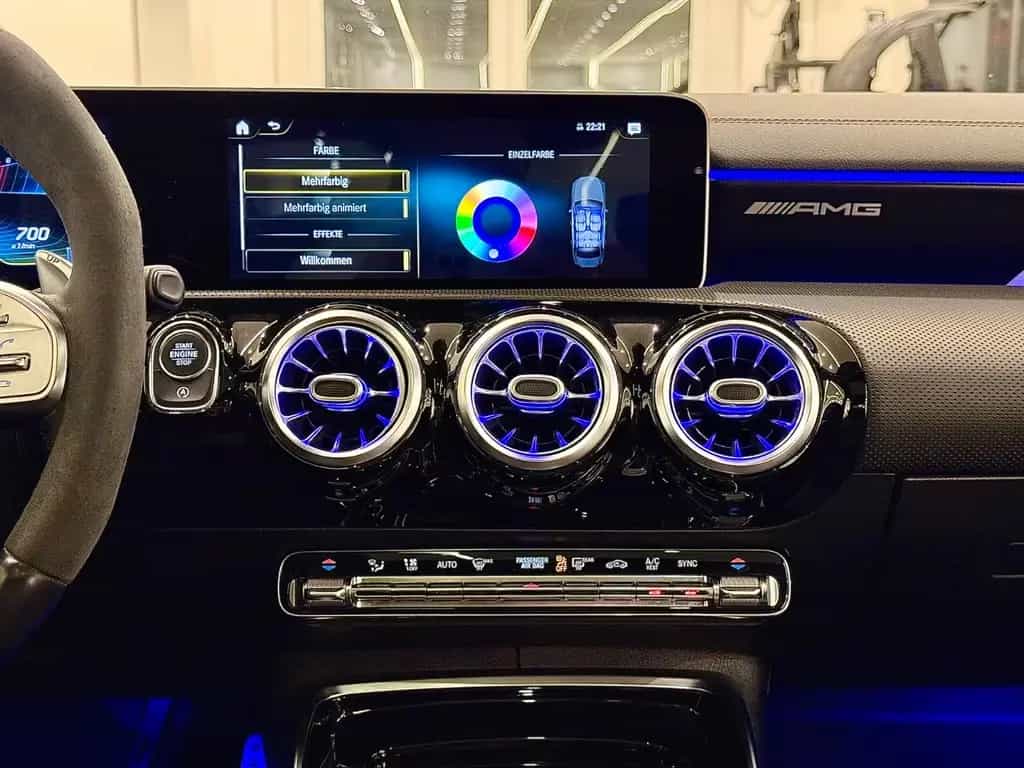 Mercedes-Benz A-Class 4Matic Widescreen/Pano/Burmester/360* 05/2020-photo-13