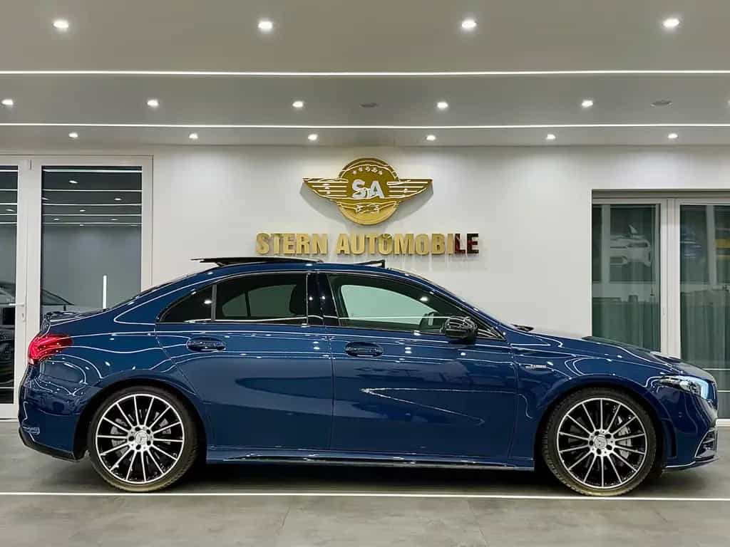 Mercedes-Benz A-Class 4Matic Widescreen/Pano/Burmester/360* 05/2020-photo-4