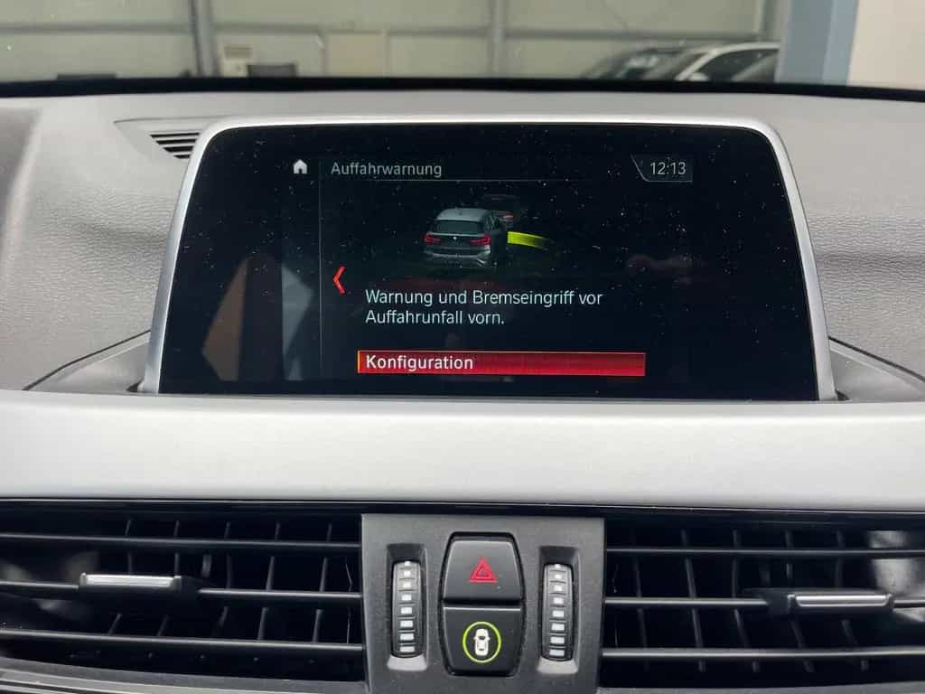 BMW X1 xDrive 18d Advantage/SHZ/PDC/NAVI/BMW-Service 06/2018-photo-22