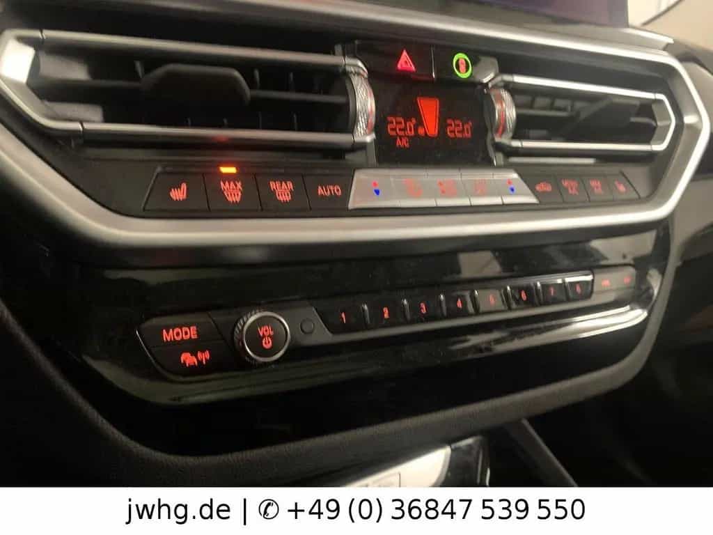 BMW X3 20d xDrive|DrivingAss|Kam|Pano|DAB|AHK 04/2022-photo-11