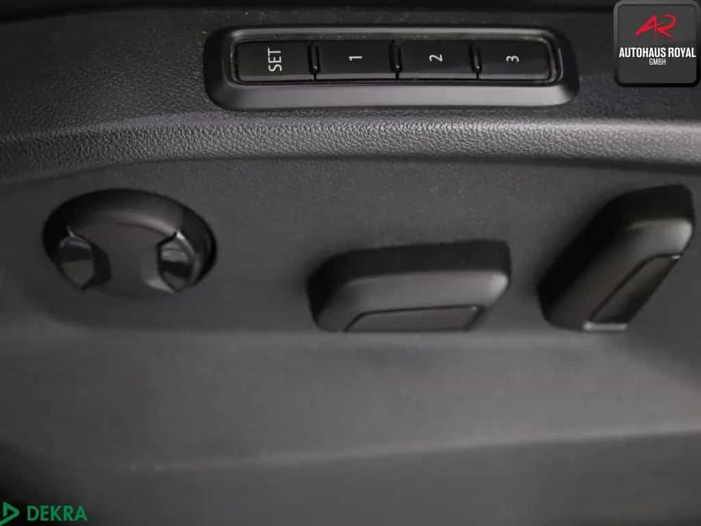 Volkswagen Tiguan 2.0 TSI 4M SPORT HUD,360GRAD,KEYLESS,ACC 03/2018-photo-23