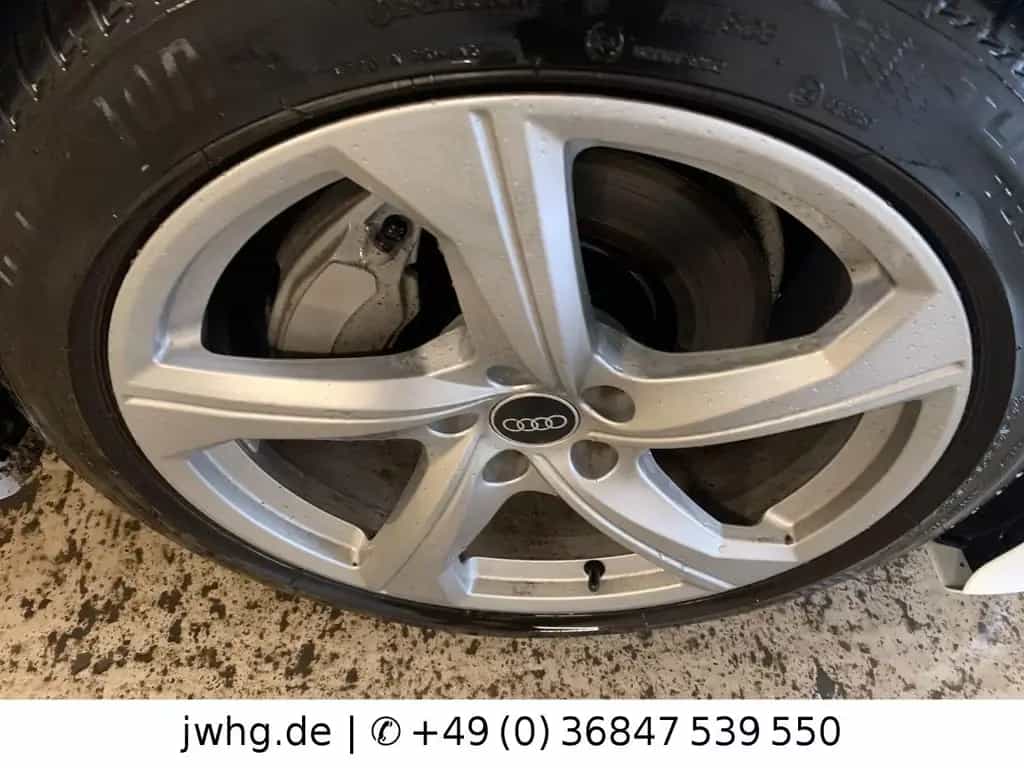 Audi A6 Avant S-Line+Ext BLACK/ACC+/19"/DAB 06/2021-photo-2