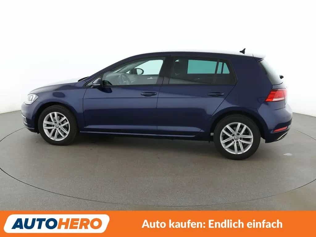 Volkswagen Golf VII 1.4 TSI Comfortline BMT*NAVI*PDC*SHZ* 12/2017-photo-1
