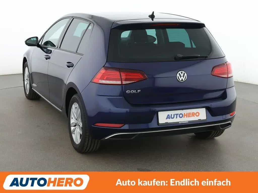 Volkswagen Golf VII 1.4 TSI Comfortline BMT*NAVI*PDC*SHZ* 12/2017-photo-2