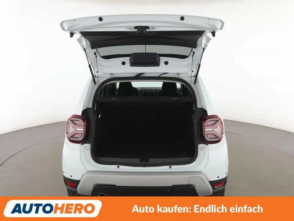 Dacia Duster 1.3 TCe Prestige 4WD*NAVI*CAM*PDC*SHZ* 07/2022-photo-16