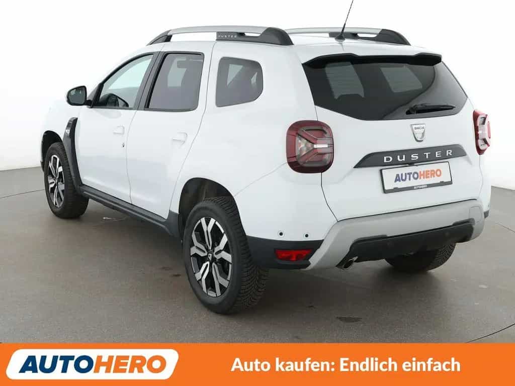Dacia Duster 1.3 TCe Prestige 4WD*NAVI*CAM*PDC*SHZ* 07/2022-photo-3