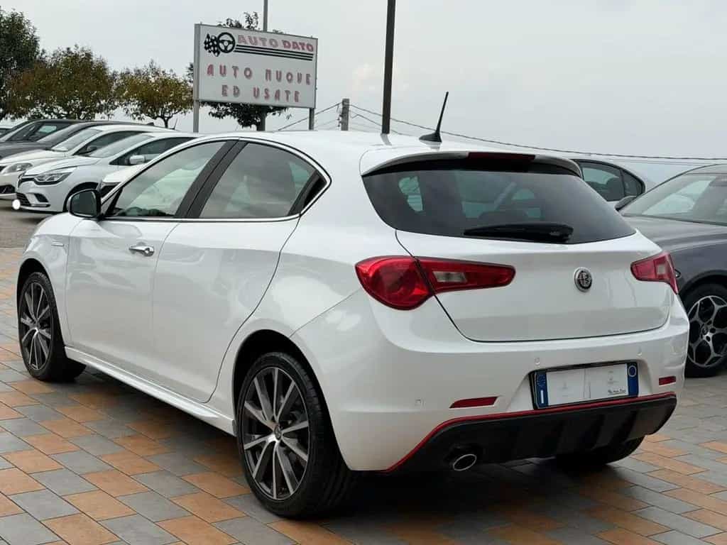Alfa Romeo Giulietta 1.6 M.JET 120 cv. SUPER (Pa 11/2019-photo-2