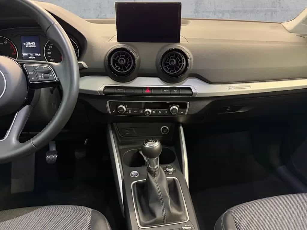 Audi Q2 35 TFSI SPORT LED+NAV+SHZ+PDC+GRA+AHK+APP+SRA 01/2019-photo-10