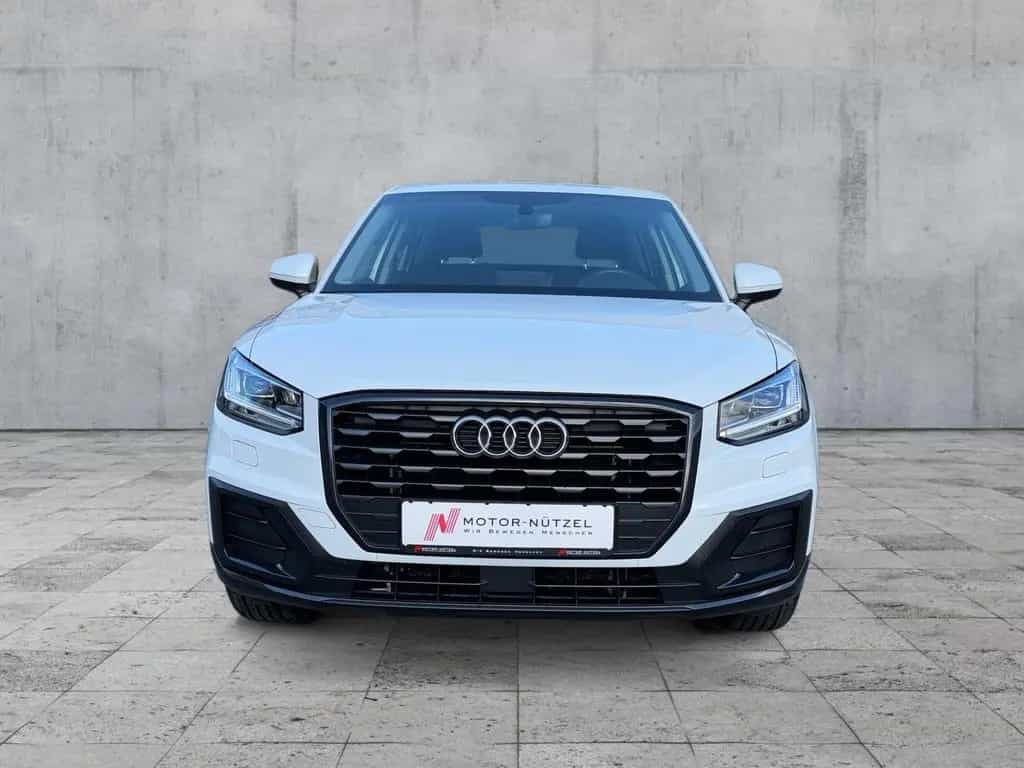 Audi Q2 35 TFSI SPORT LED+NAV+SHZ+PDC+GRA+AHK+APP+SRA 01/2019-photo-2