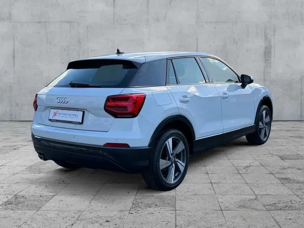Audi Q2 35 TFSI SPORT LED+NAV+SHZ+PDC+GRA+AHK+APP+SRA 01/2019-photo-5