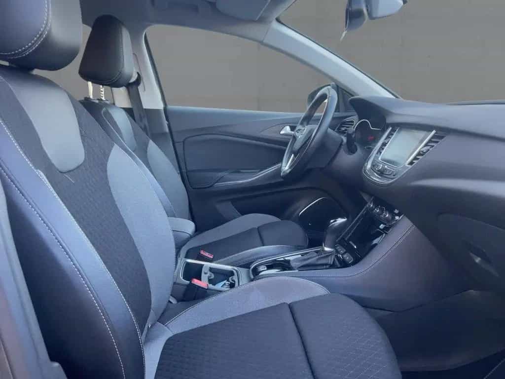Opel Grandland X 1.6 TURBO INNOVATION Bi-LED+NAV+ACC 06/2021-photo-7