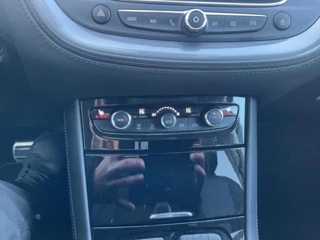 Opel Grandland X 1.6 TURBO INNOVATION Bi-LED+NAV+ACC 06/2021-photo-14
