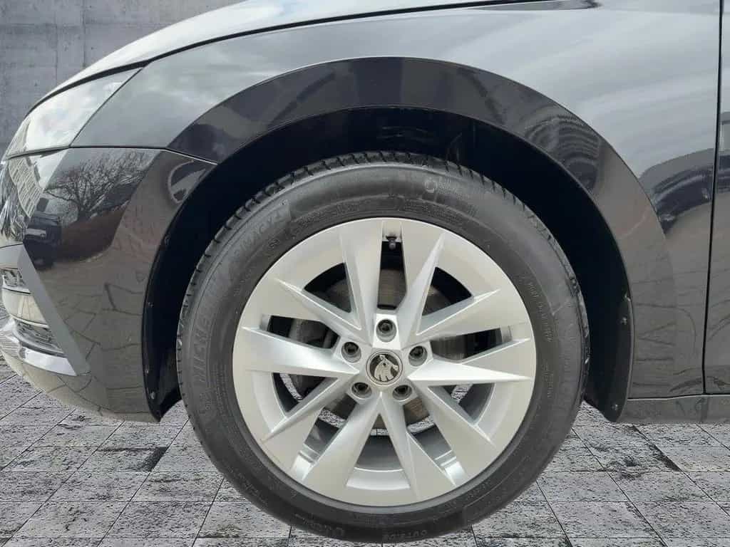 Skoda Octavia Combi 1.5TSI STYLE LED+NAV+GRA+2xPDC+APP 09/2020-photo-7