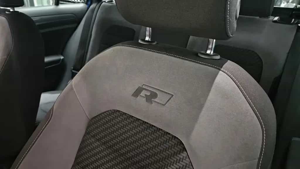 Volkswagen Golf VII Variant Highl DSG R-Line Panorama Navi 08/2018-photo-17