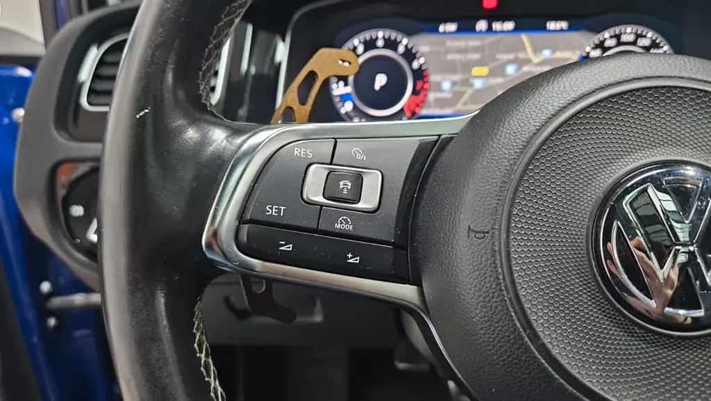 Volkswagen Golf VII Variant Highl DSG R-Line Panorama Navi 08/2018-photo-27