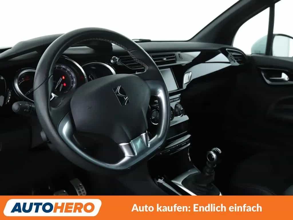 DS Automobiles DS3 1.2 PureTech SportChic *NAVI*LED*TEMPO*CAM* 11/2017-photo-10