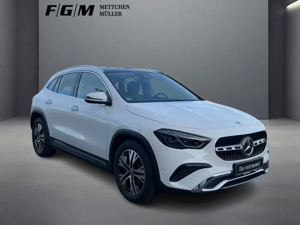 Mercedes-Benz GLA 250 4MATIC LED/Keyless-Go/MBUX/CarPlay/Navi 02/2024-photo-3