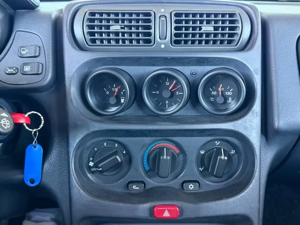 Alfa Romeo Spider 2.0 JTS 16V SAMMLERZUSTAND 1 VORBESITZER 04/1998-photo-21
