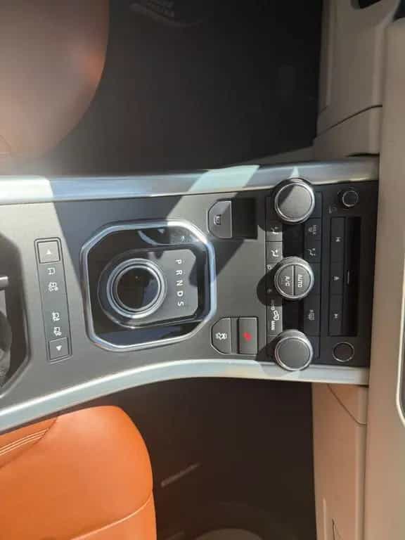Land Rover reng Rover Evoque 2.2 sd4 190 cv 07/2013-photo-10