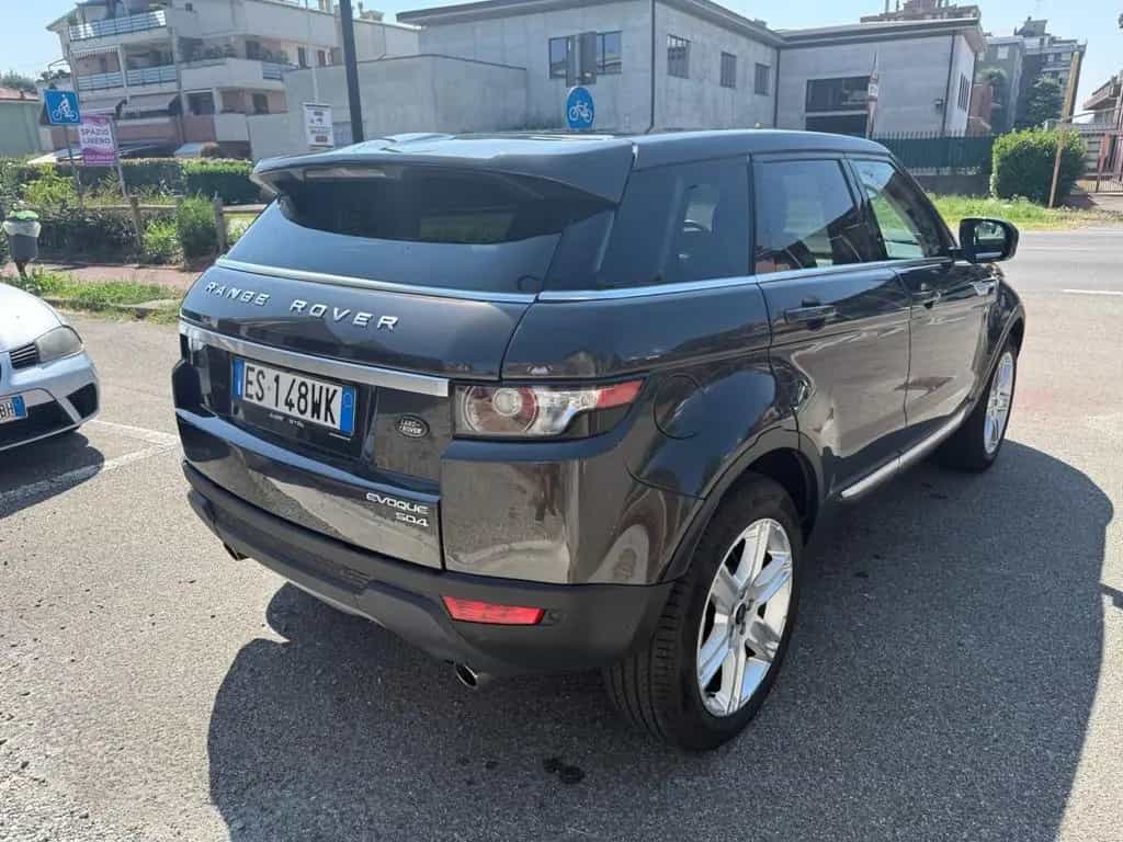 Land Rover reng Rover Evoque 2.2 sd4 190 cv 07/2013-photo-3