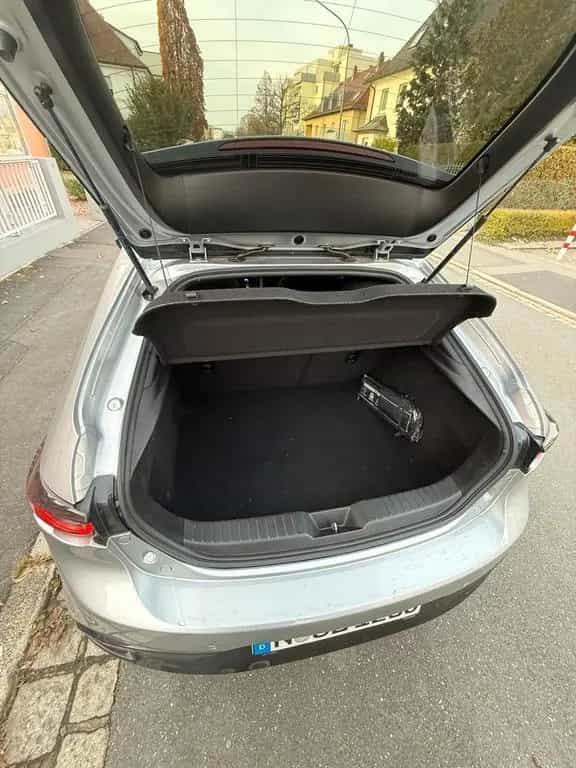 Mazda 3 122ps 2019 3. Hand 09/2019-photo-10