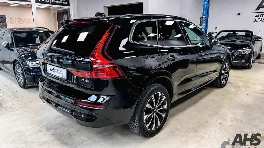 Volvo XC60 Core AWD B4 Diesel Automatik ACC LED Kamera 11/2022-photo-3