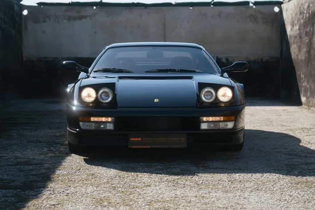 Ferrari **BRD-Auslieferung/perfekter Zustand/8.927km** 02/1990-photo-39