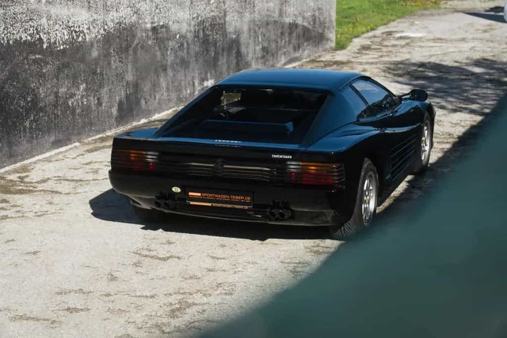Ferrari **BRD-Auslieferung/perfekter Zustand/8.927km** 02/1990-photo-5