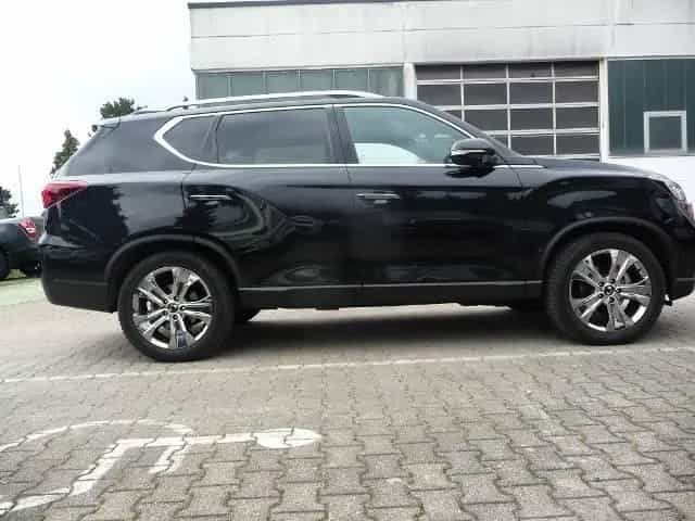 Ssangyong REXTON 2,2 D Sapphire EL 20´´ AT AHK 05/2024-photo-1