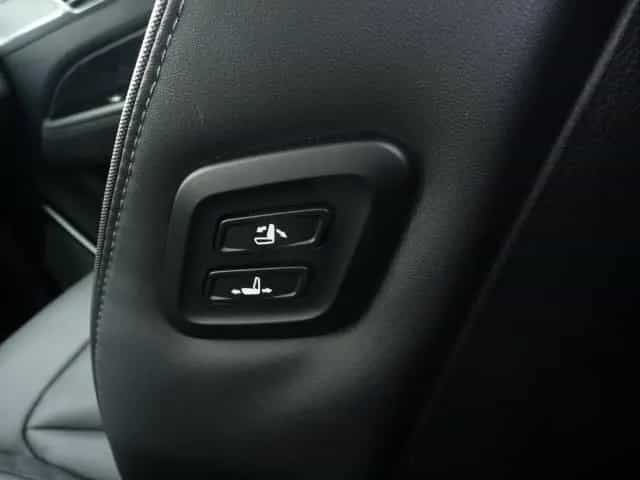 Ssangyong REXTON 2,2 D Sapphire EL 20´´ AT AHK 05/2024-photo-14