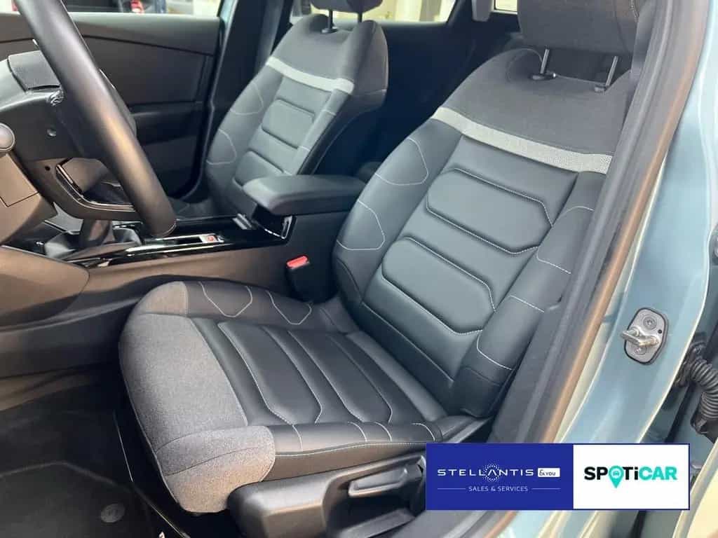 Citroën C4 1.2 PureTech 130 Shine Stop&Start Kamera 12/2023-photo-8
