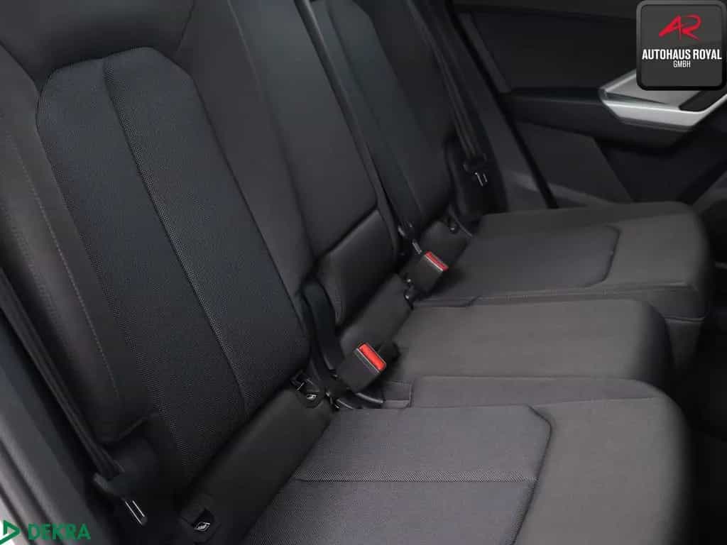 Audi Q3 35 TFSI PANORAMA,SPURHALTE,TOTWINKEL,1.HD,SH 02/2023-photo-12